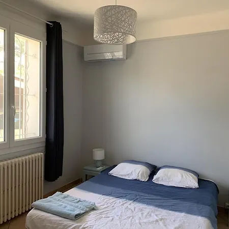 Villa A Avec Piscine, Climatisation Et Wi-fi, A 5 Min De La - Fr-1-335-169