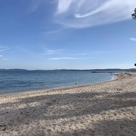 Villa A Avec Piscine, Climatisation Et Wi-fi, A 5 Min De La - Fr-1-335-169 *