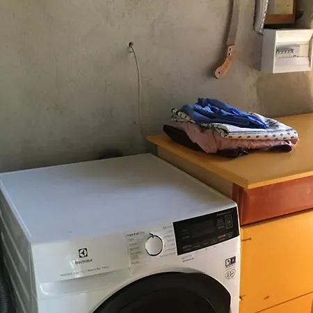 Villa A Avec Piscine, Climatisation Et Wi-fi, A 5 Min De La - Fr-1-335-169
